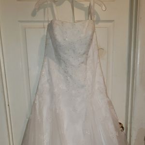 David's bridal wedding dress size 10